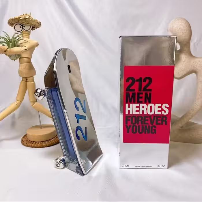 10 گرم عطر کارولینا هررا 212 مردانه هیروز  Carolina Herrera 212 Men H   خلوص 100 درصد 