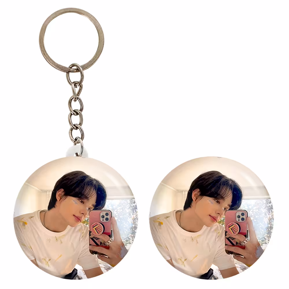 پیکسل خندالو مدل هیونجین گروه استری کیدز Stary Kids کد 16924 به همراه جاکلیدی