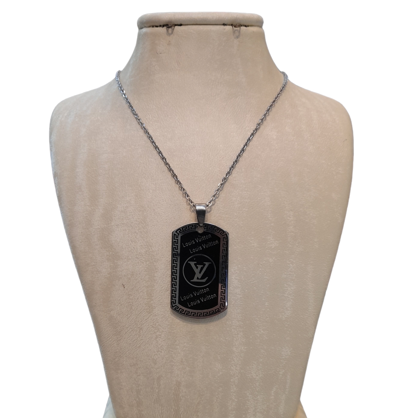 گردنبند مدل L01