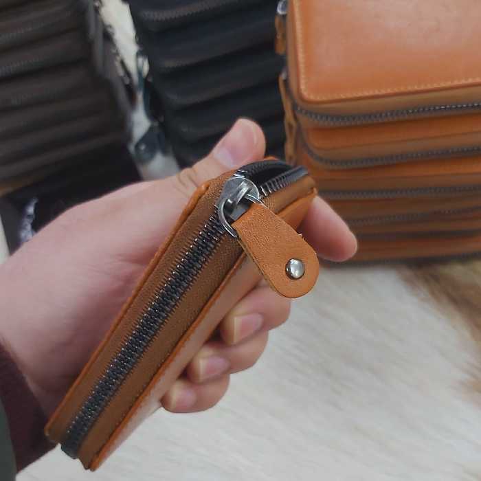 جاکارتی چرم طبیعی