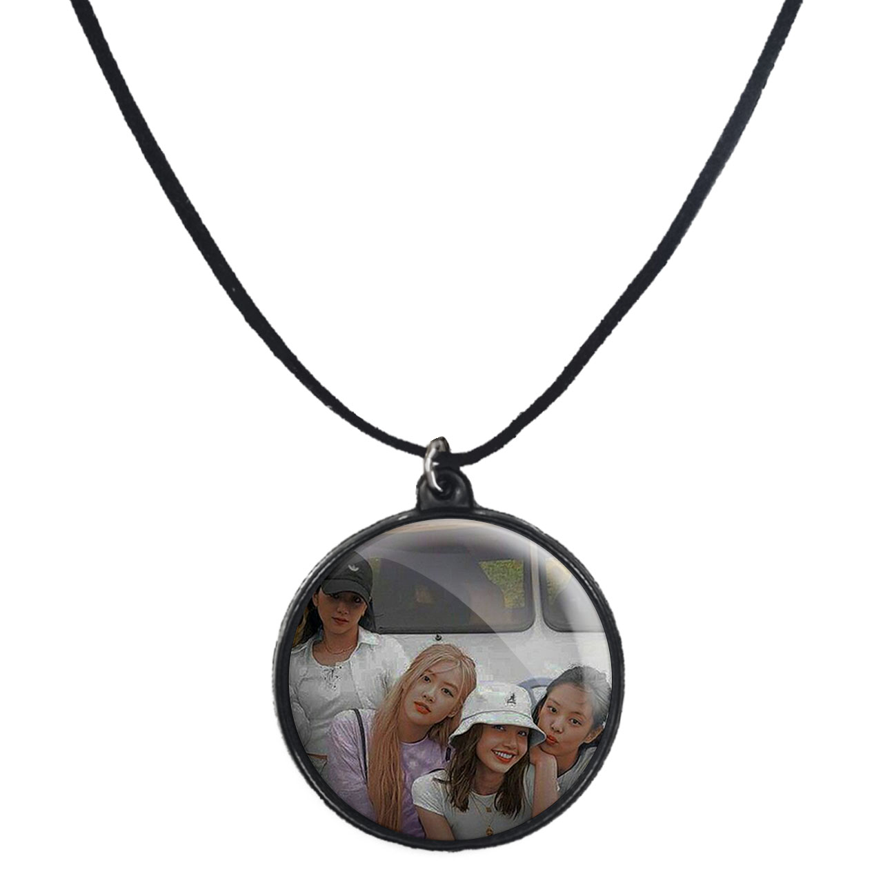 گردنبند پرمانه طرح بلک پینک کد pmb.17769 مدل دو طرفه