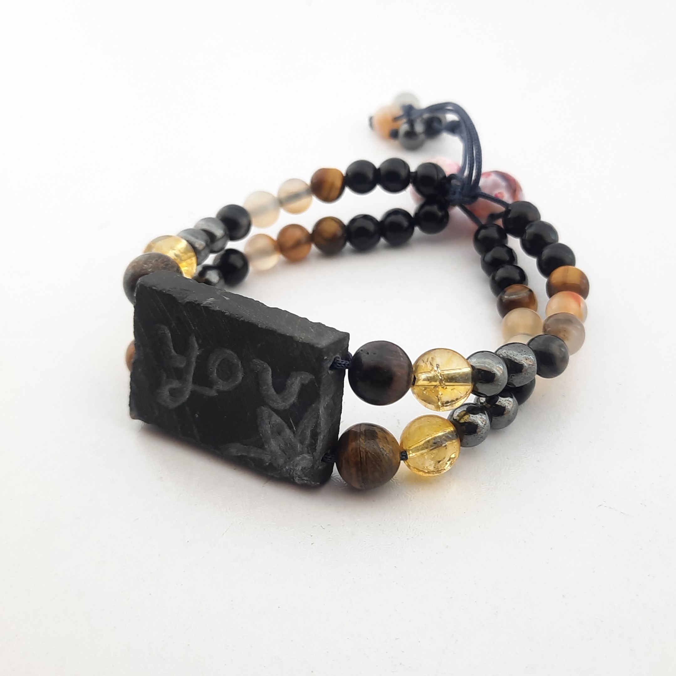 دستبند سنگی سپر انرژی و محافظ کد افسانه190 فلورین سیاه حدید چشم ببر عقیق