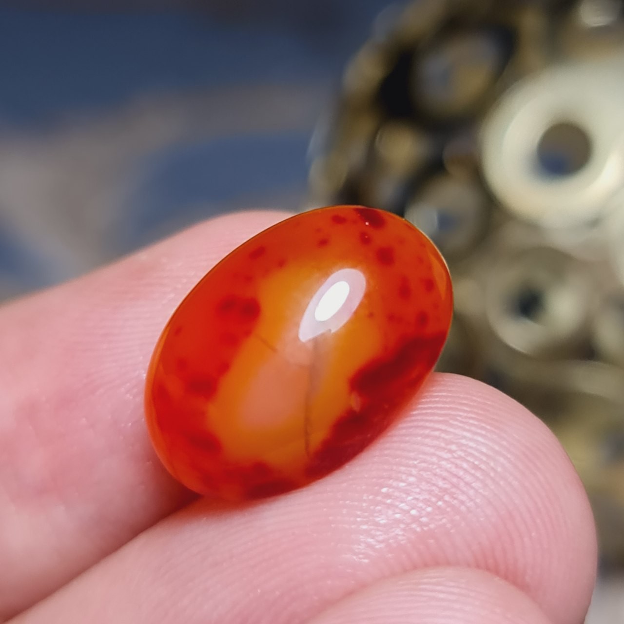  نگین فوق العاده زیبای عقیق آبنباتی بسیار خوش رنگ و خوش طرح اصل معدنی
کد 24207