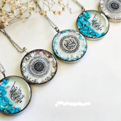 گردنبد یا اویز ماشین وان یکاد