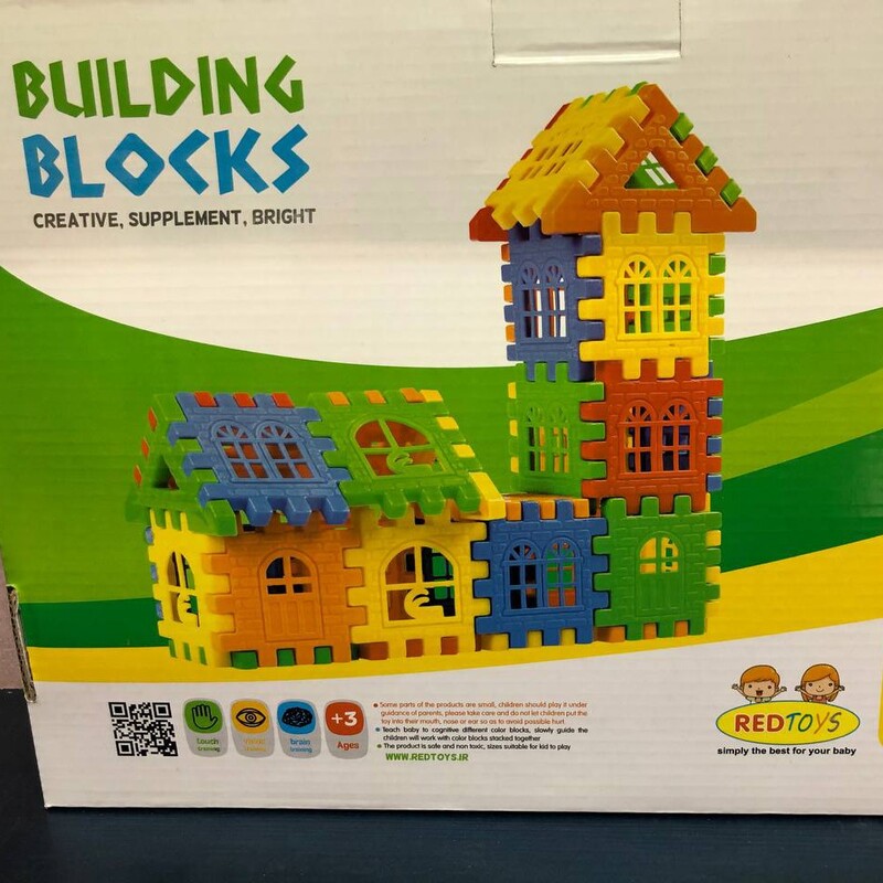 اسباب بازی بلوک خانه سازی کوچک با قطعات متعدد و با رنگهای جذاب و زیبا برای ساخت خلاقانه ی اشکال