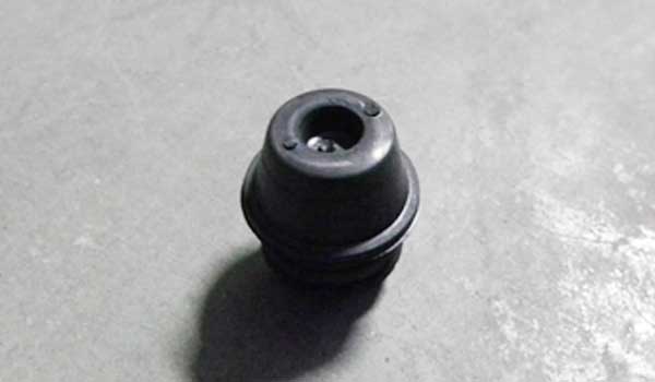 ضربه گير درب موتور ام وی ام 530 و 550 چین یدک مرکزی - خرید لوازم یدکی خودروهای چینی - لوازم یدکی خودروهای کره ای - لوازم یدکی خودروهای ژاپنی - کف قیمت بازار - ارسال سریع به سراسر ایران