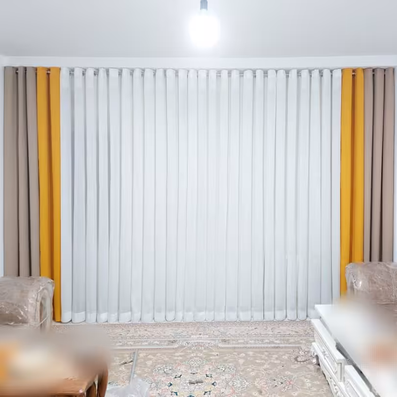 پرده پانچ عرض 4 حریر سفید ب همراه چهار عدد والان کتان  مطابق تصویر 