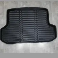 کفپوش چرم صندوق عقب جکj4دارای لبه سه سانتی 
