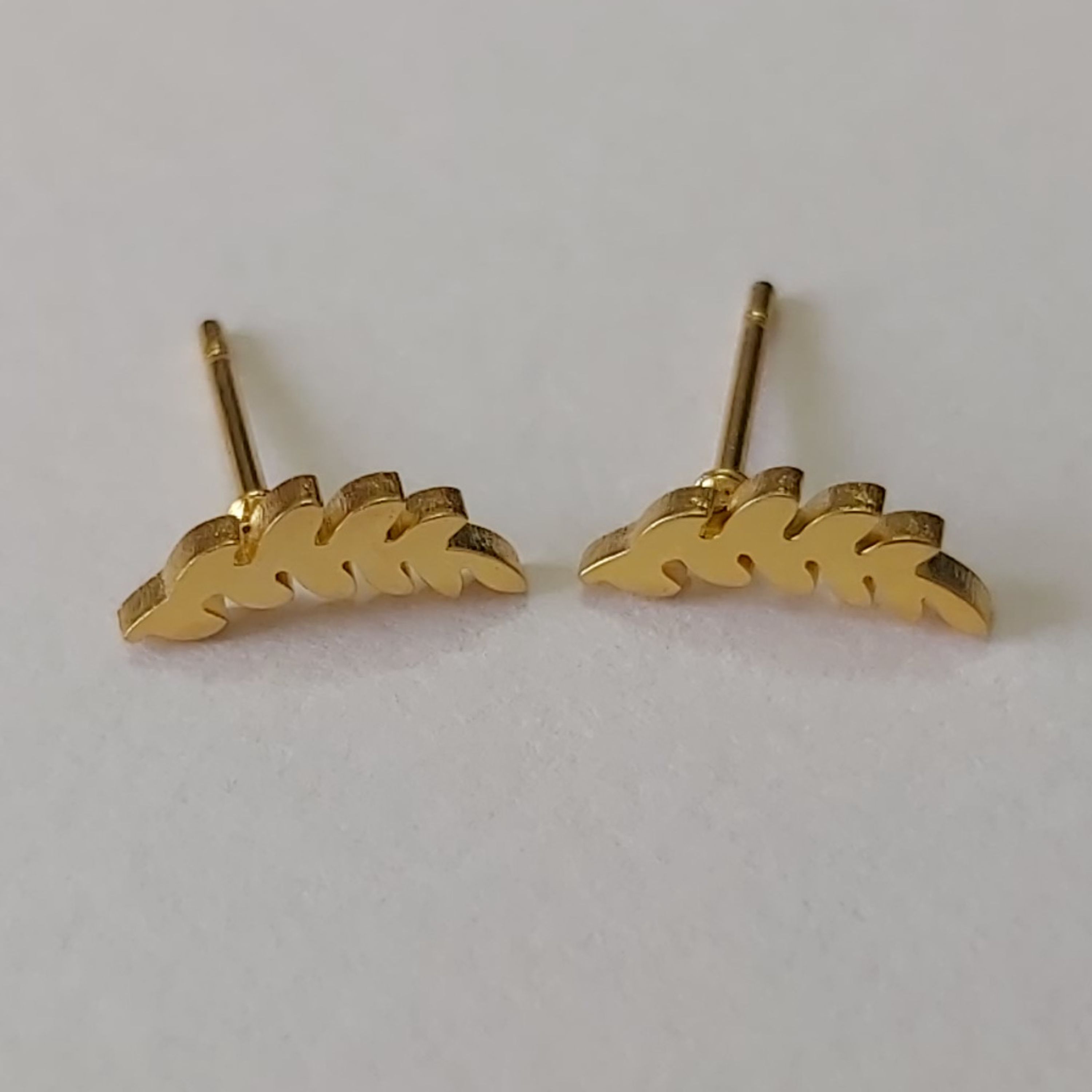 گوشواره زنانه مدل میخی طرح برگ کد leaf110