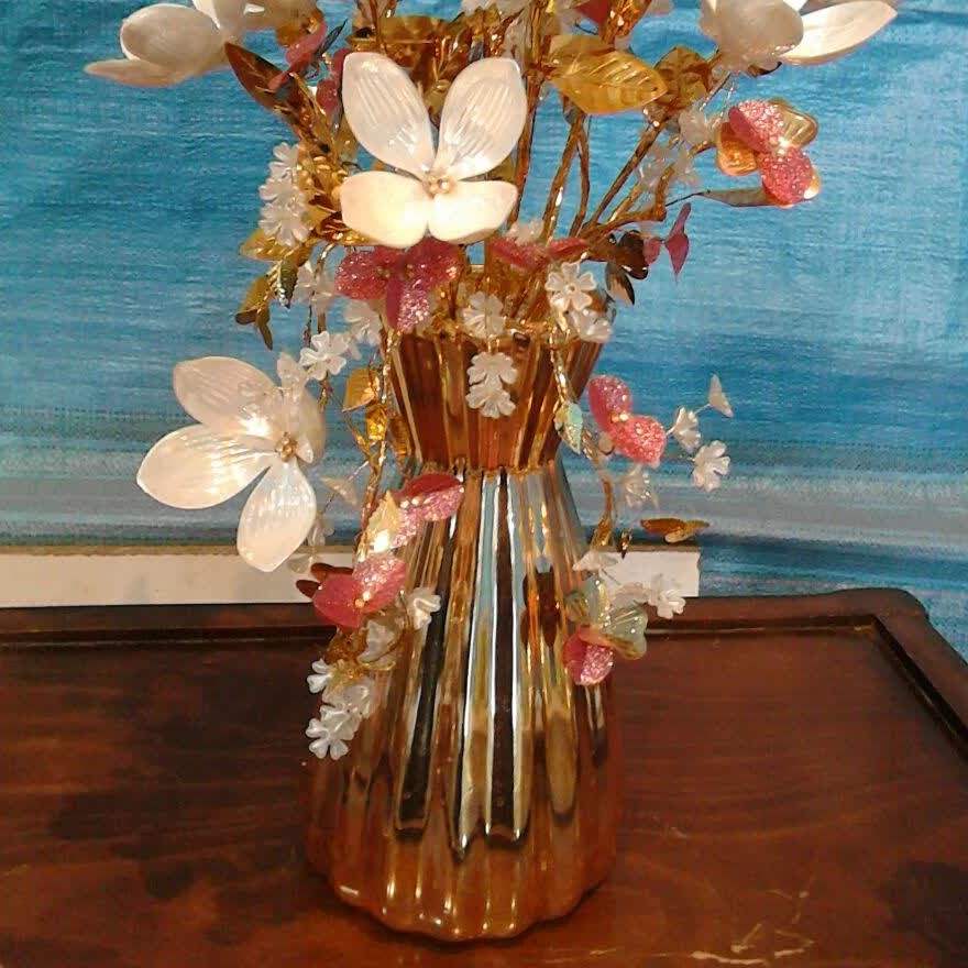 گل کریستال لاله صدفی 