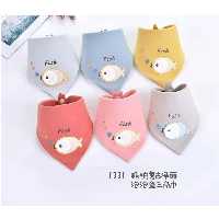 پیشبند مثلثی  کتون دکمه دار  طرح ماهی 