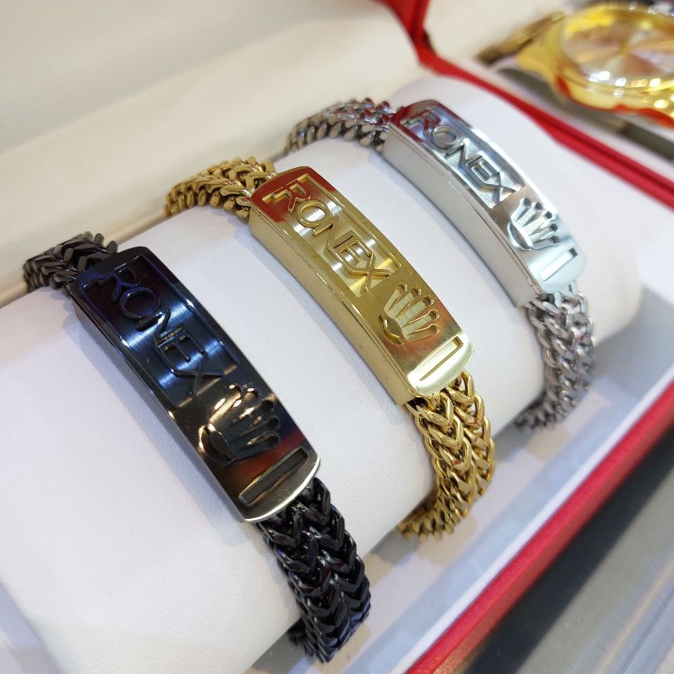 دستبند استیل رولکس رنگ ثابت قفل مگنتی(فقط رنگ مشکی موجود مانده )