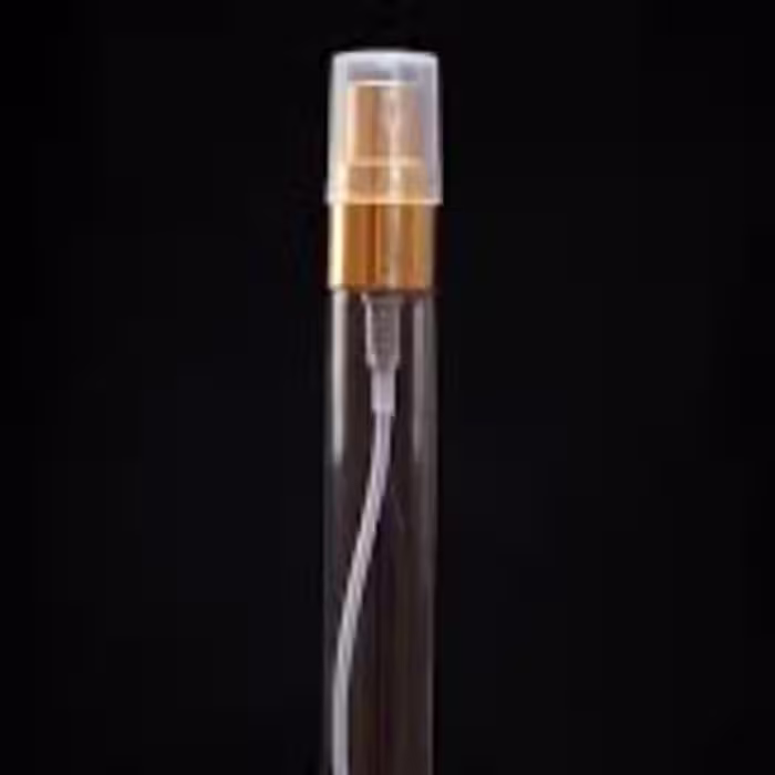 عطر میوه ای ملایم  10میل
