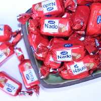 شکلات نادو شونیز قرمز دوسر پیچ (بسته 500گرمی) 