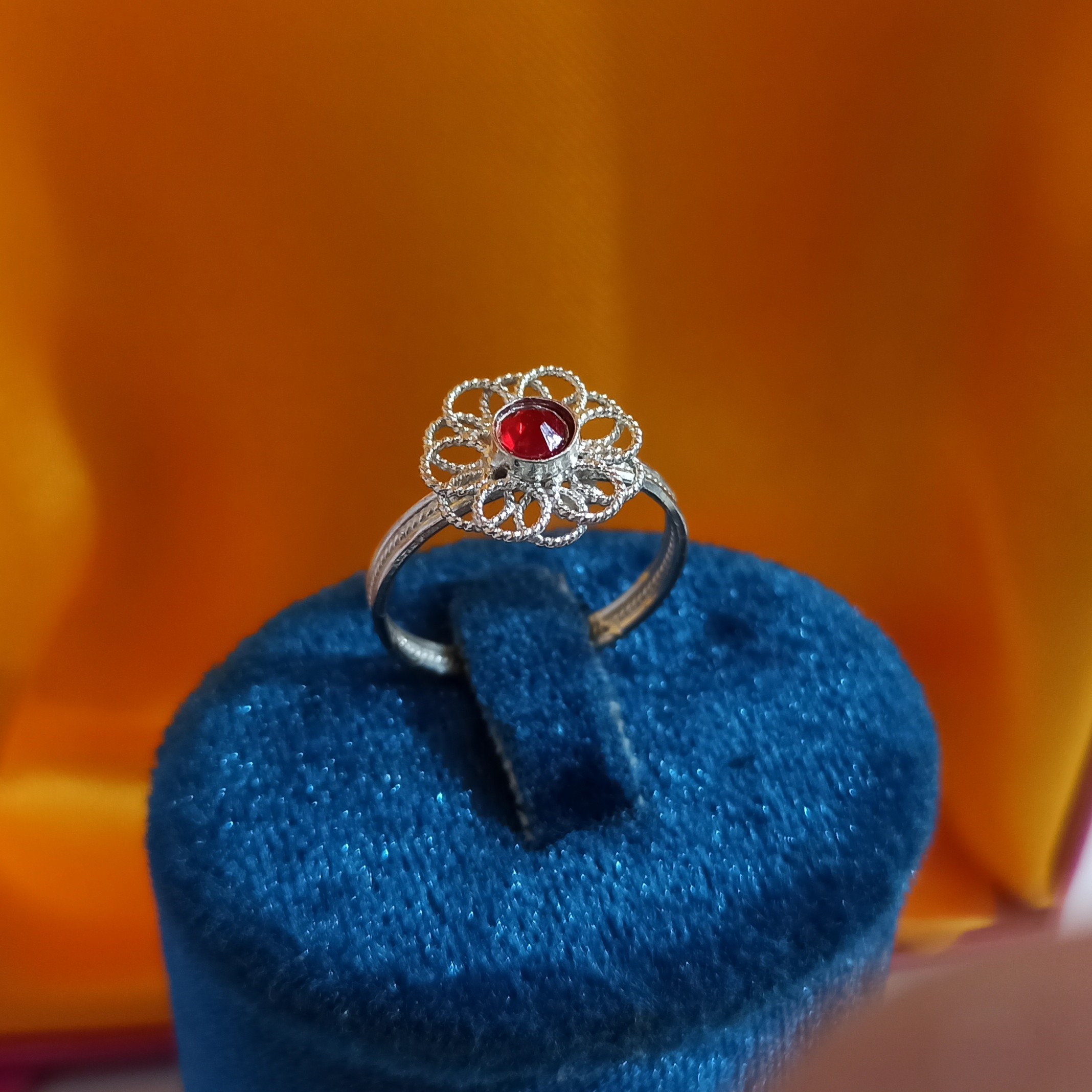 انگشتر نقره ملیله نگین کریستال قرمز کد 86