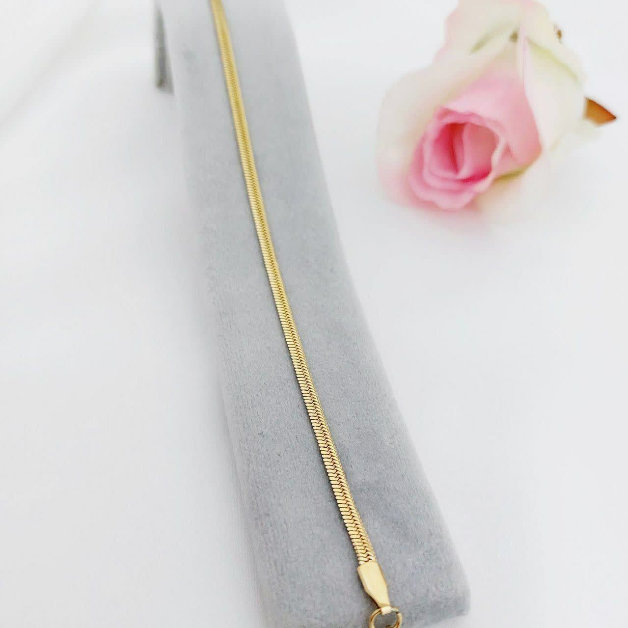 دستبند ماری کد9584 طرح طلا.استیل.آبکاری طلا.رنگ ثابت.ضدحساسیت