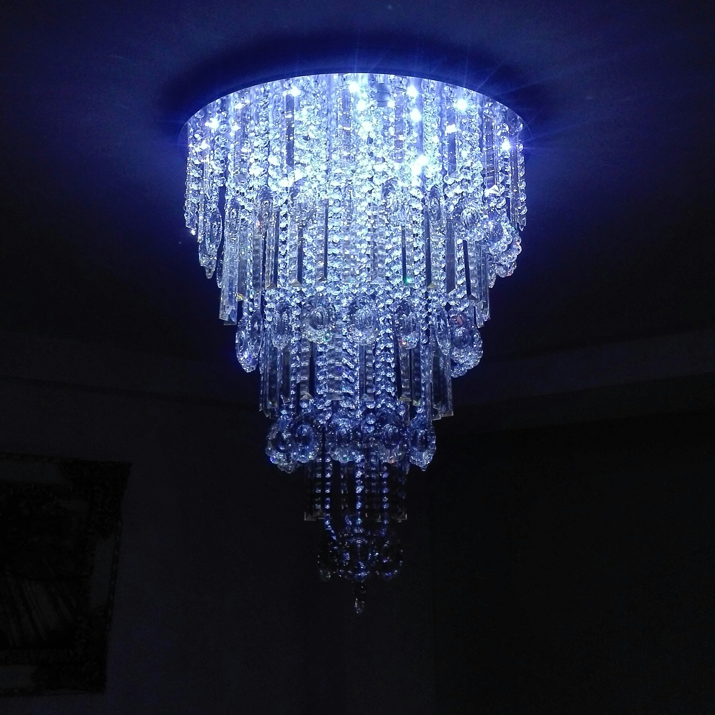 لوستر شه. وچرا