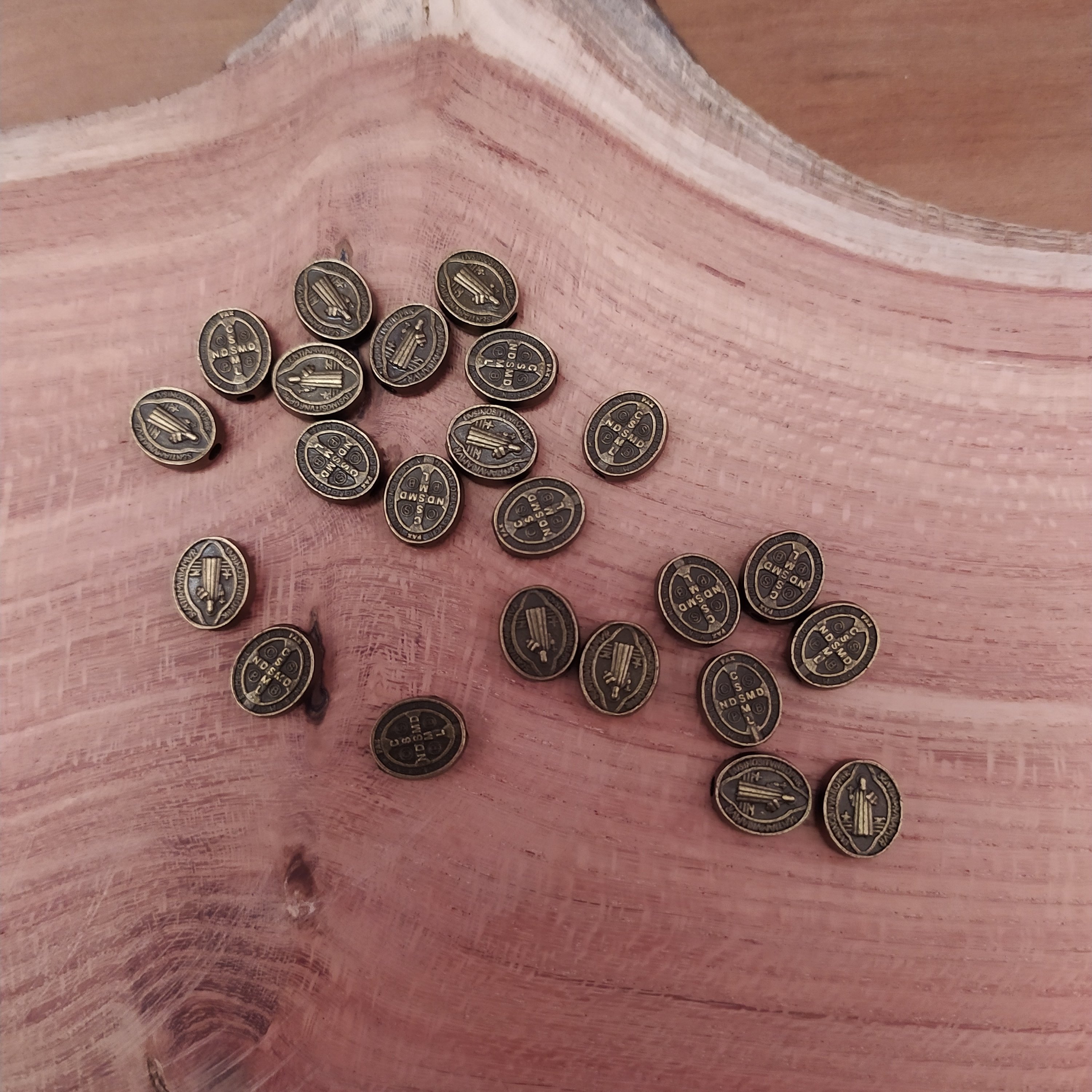 خرج کار برنزی بیضی دو عددی