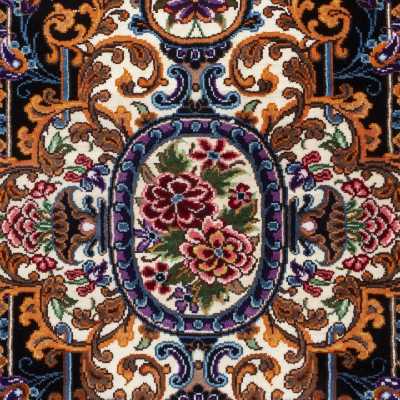 رومیزی فرش دستباف قم پرستان کد T-200