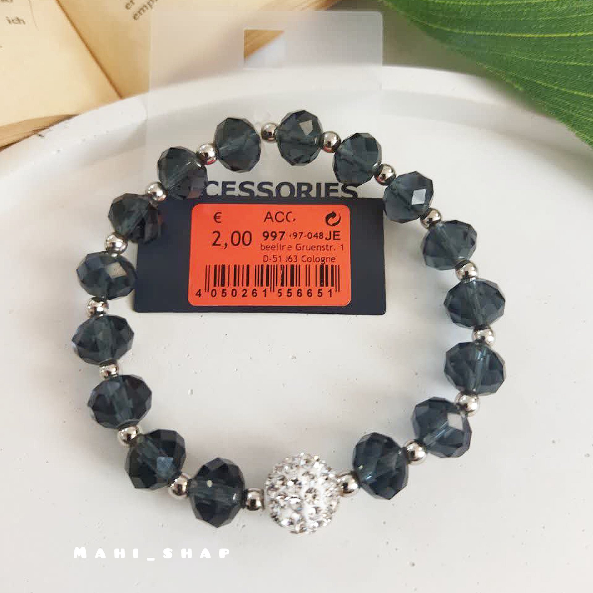 دستبند کریستای و مهره ای کشی با گوی نگینی