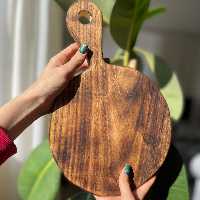 تخته گوشت ساخته شده با چوب یک تیکه