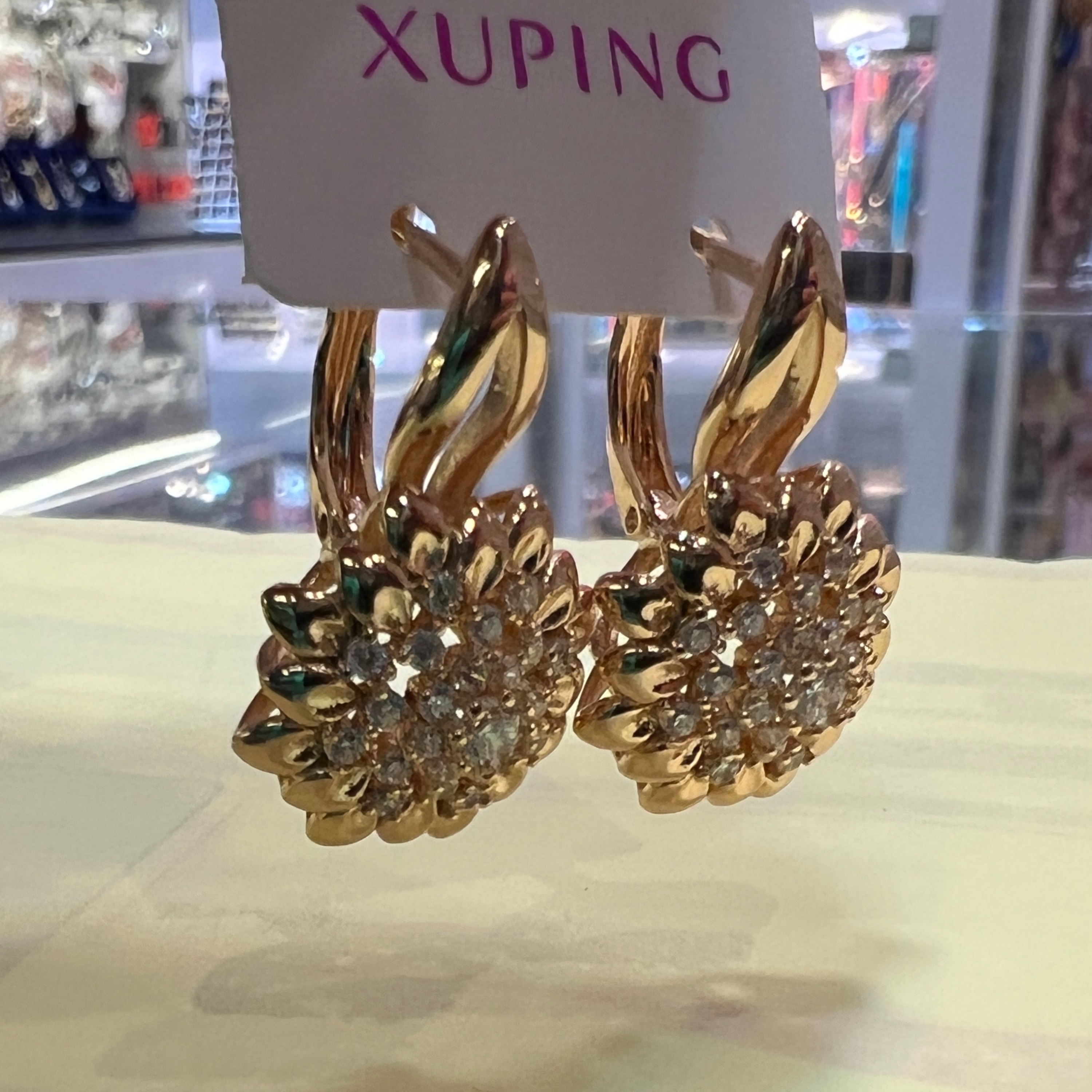 گوشواره حلقه ای طرح گل