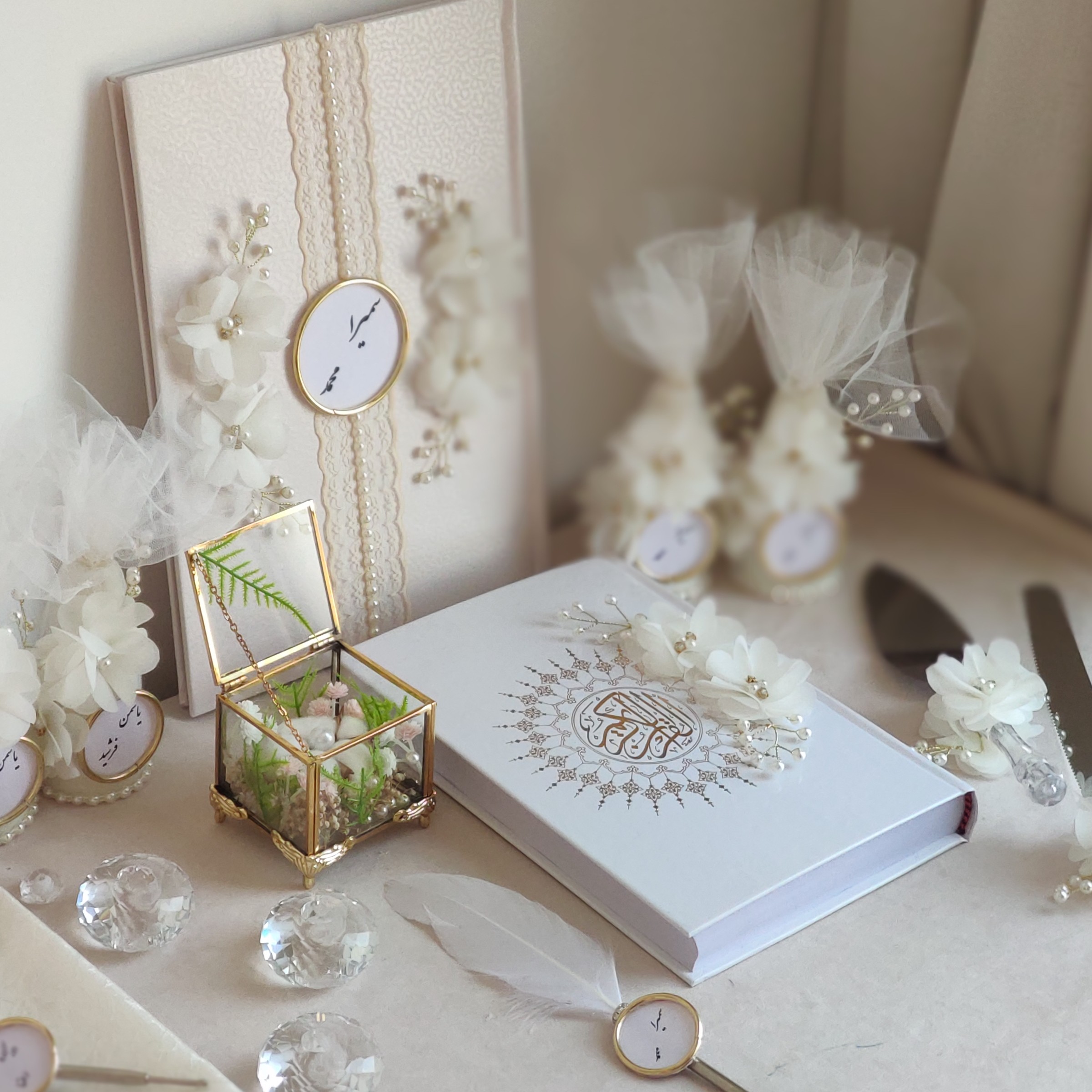 ست بله برون سفارشی 4 تکه شامل دفتر بله برون،قندساب،پارچه قندساب،خودکار پر 