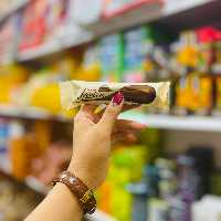 شکلات لاویوا