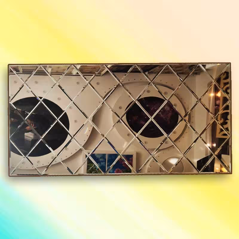 آینه دکوراتیو طرح لوزی سوپر کیلیر دو رنگ طلایی – نقره ای