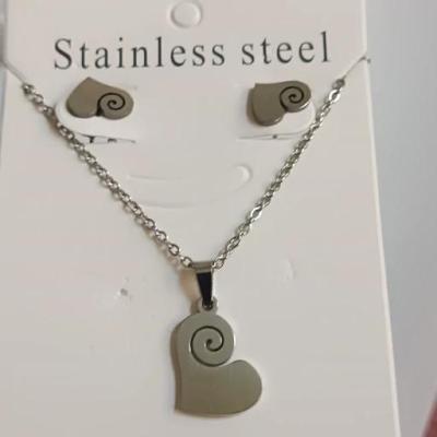 نیم ست استیل کیفبت عالی طرح قلب