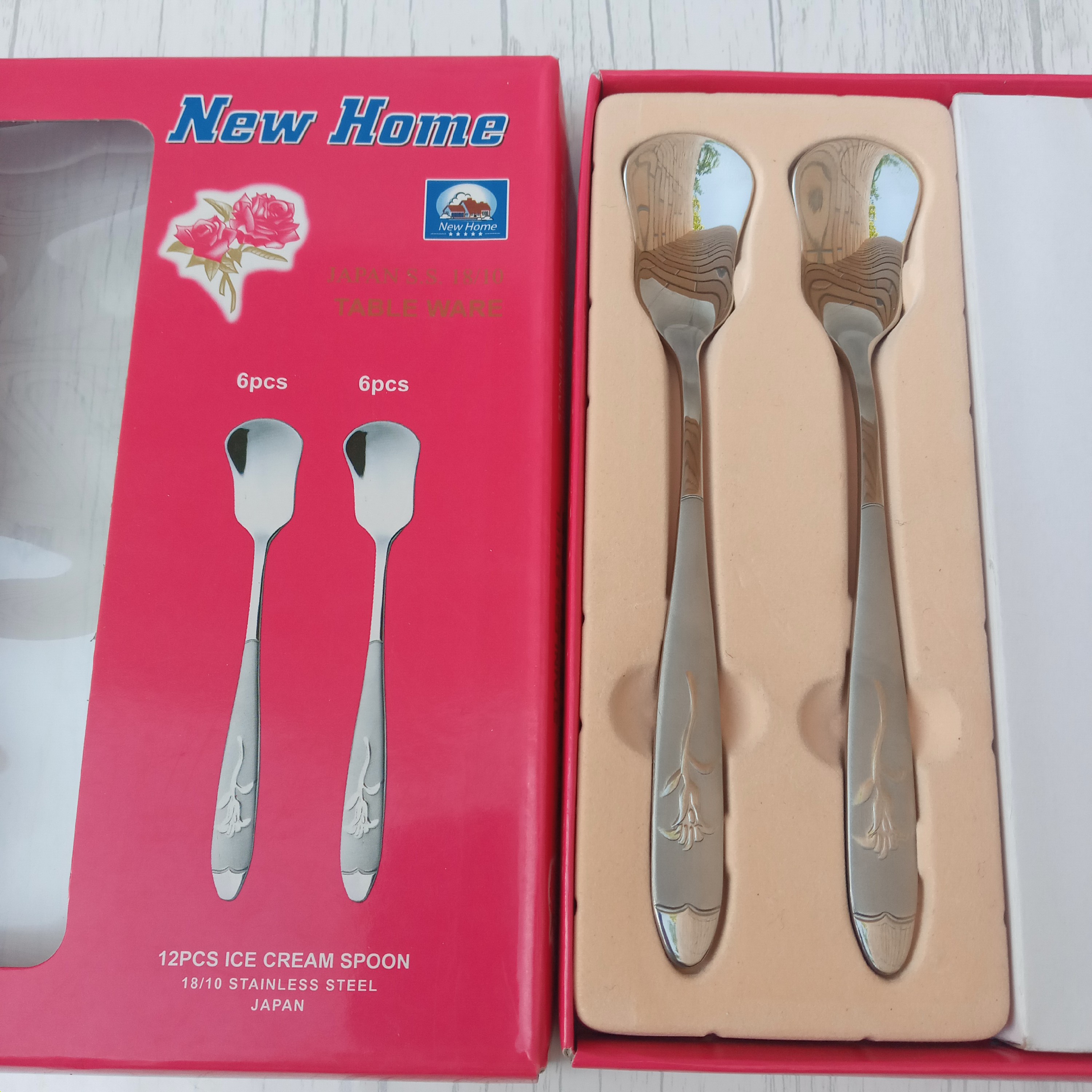 قاشق بستنی خوری طرح گل میخک ژاپنی مارک نیوهوم New Home جنس استیل ژاپن اصل بسته 12تایی طول 17سانت ضخامت 3 میل JAPAN 