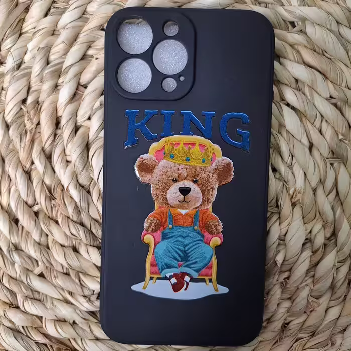 قاب گوشی تدی طرح KING مناسب برای گوشی آیفون 13 پرومکس