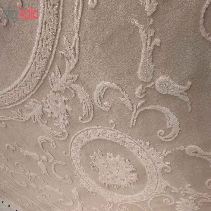 فرش ماشینی زمرد مشهد کد DI12 زمینه بژ