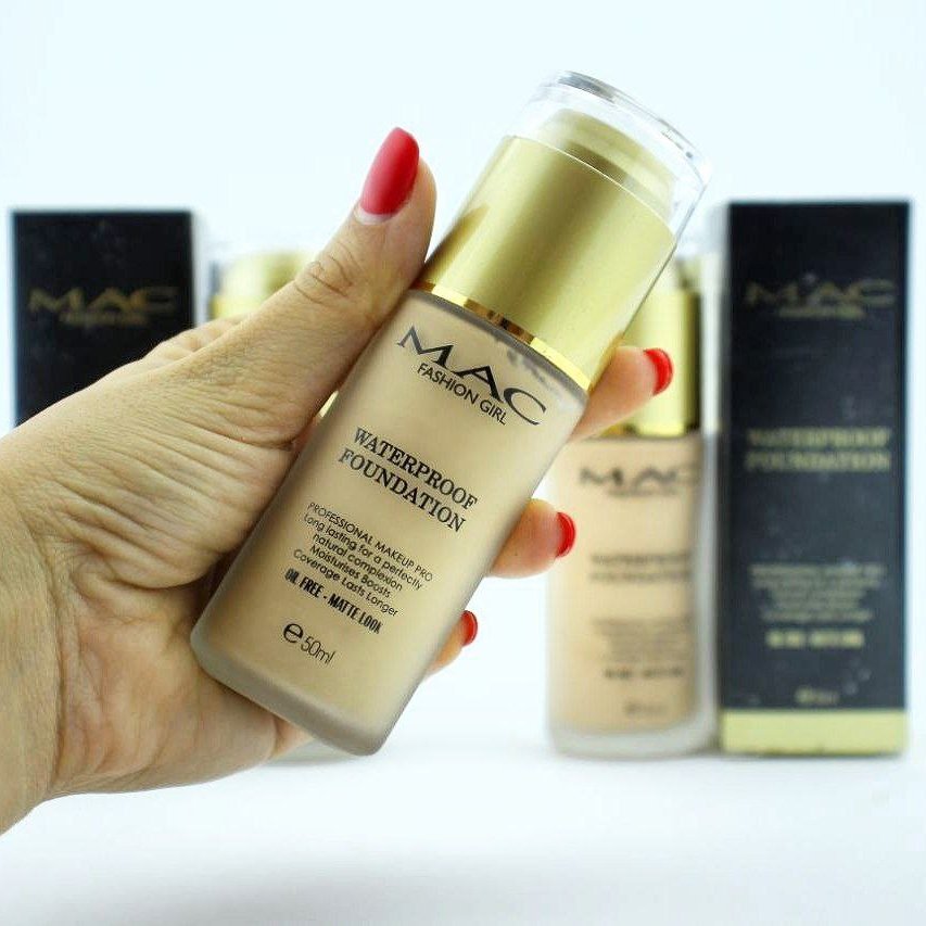 کرم پودر درب طلایی مک  
Mac fashion girl foundation