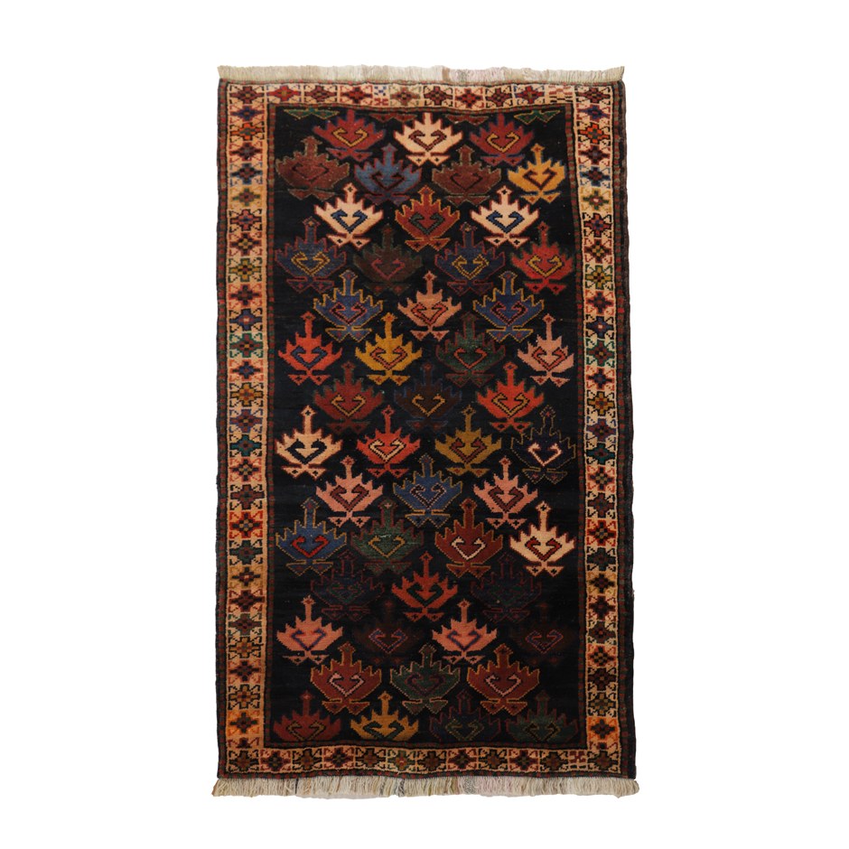 فرش قدیمی دستباف دو متری مدل واگیره کد 4010843
