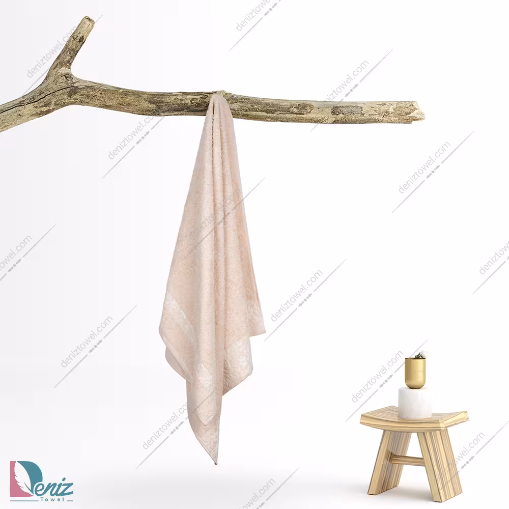 حوله استخری طرح لاو رنگ کرم