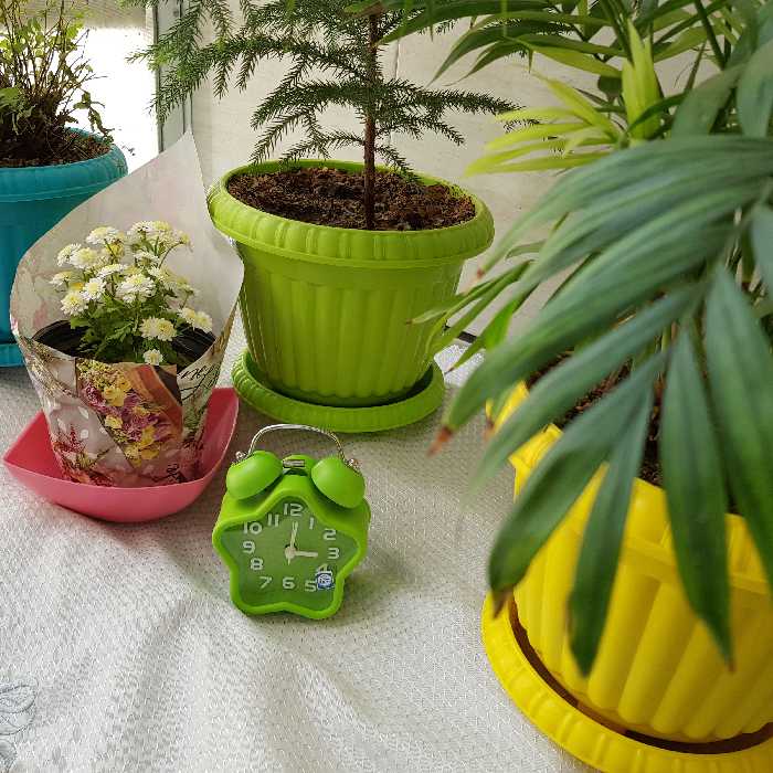 ساعت رومیزی مدل ساعت ستاره ای 