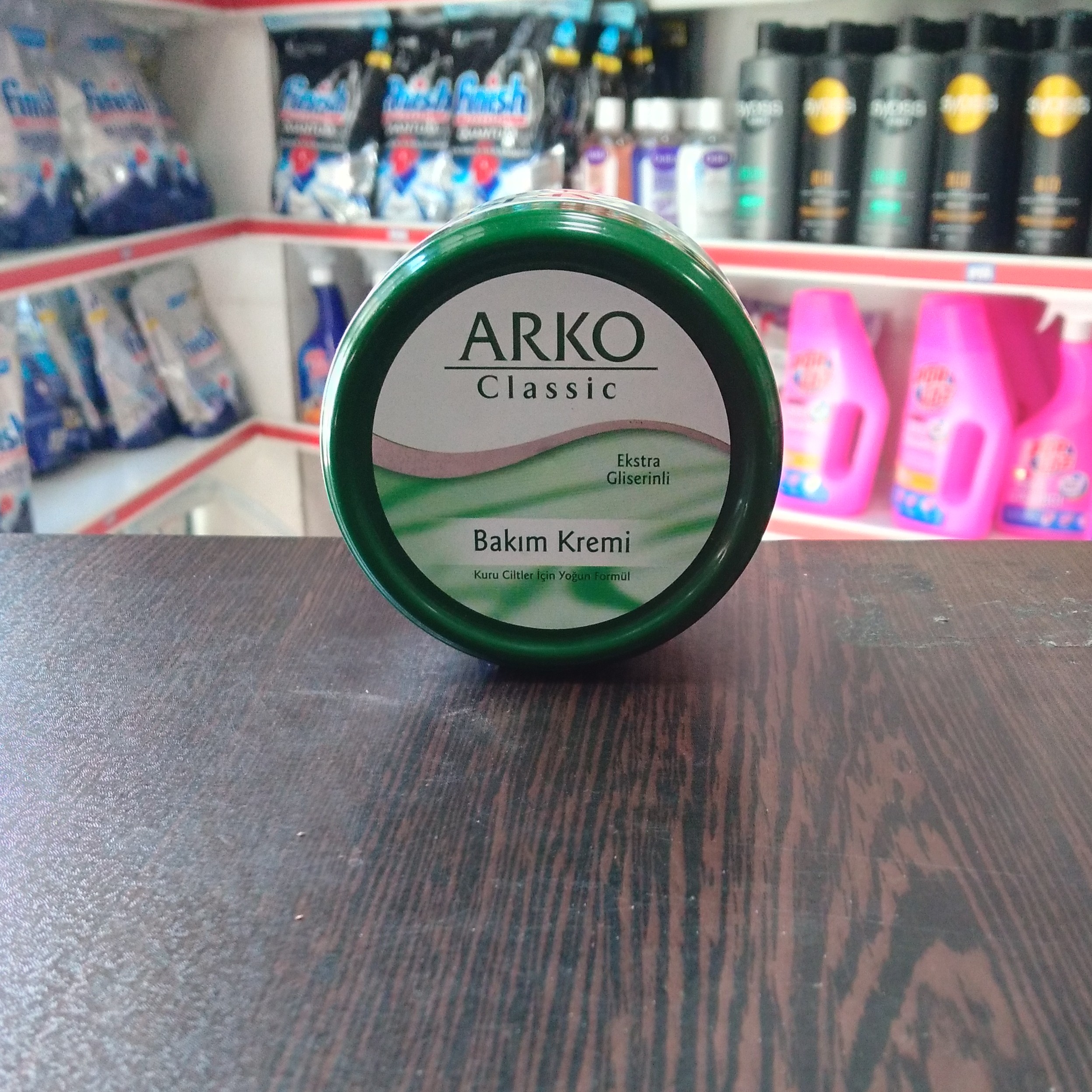 کرم مرطوب کننده آرکو کلاسیک مخصوص پوست های خشک 150 میل