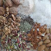 معجون کاچی بسته  100گرم  70تومن