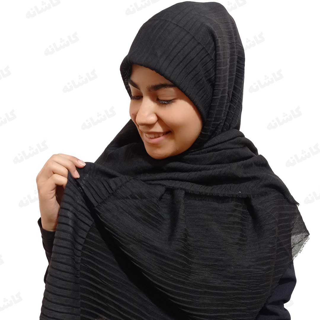 روسری کرپ حریر پلیسه بدون منگوله قواره 140 سانتی مشکی،سبک و لطیف