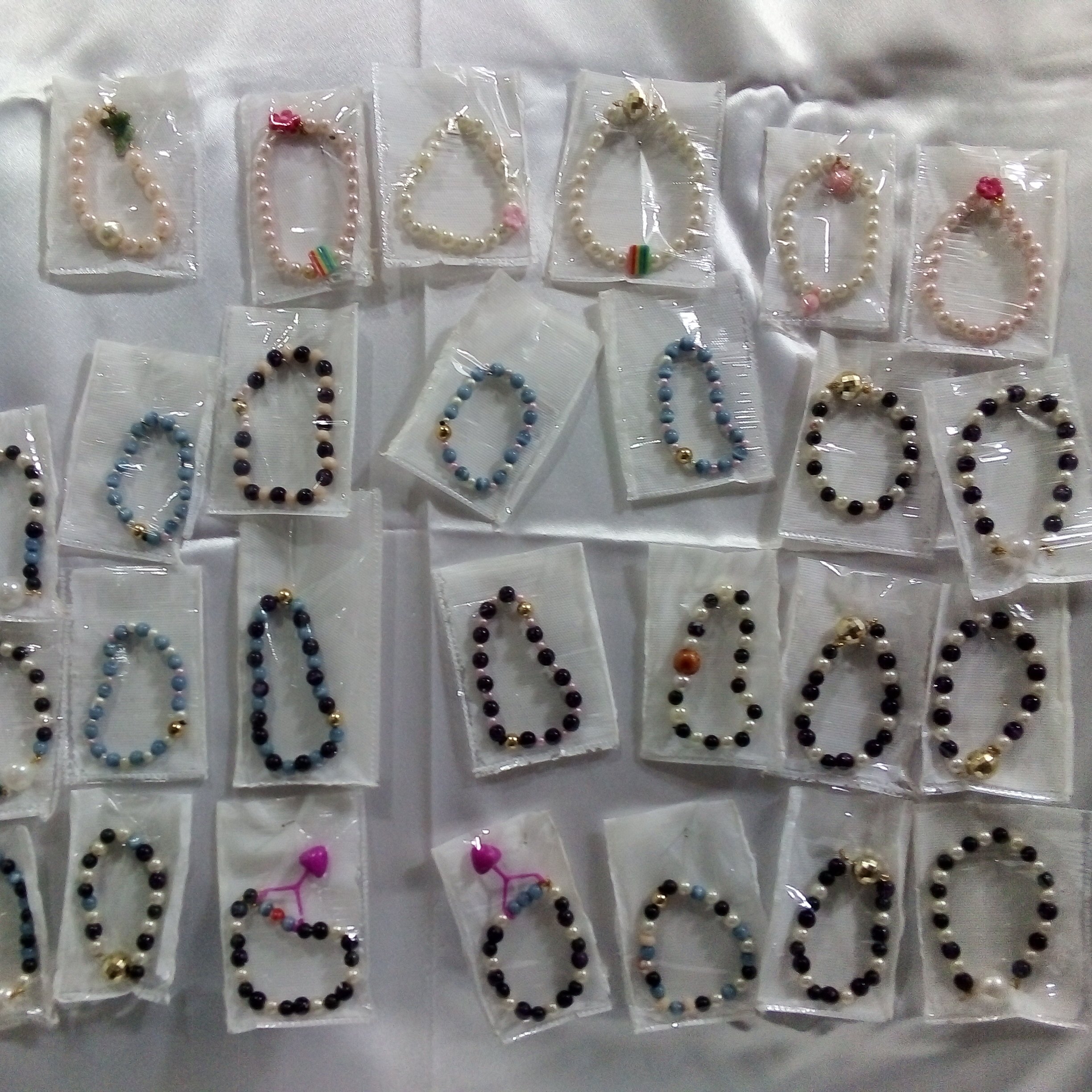 ز.دستبند مهره رنگی کد 379