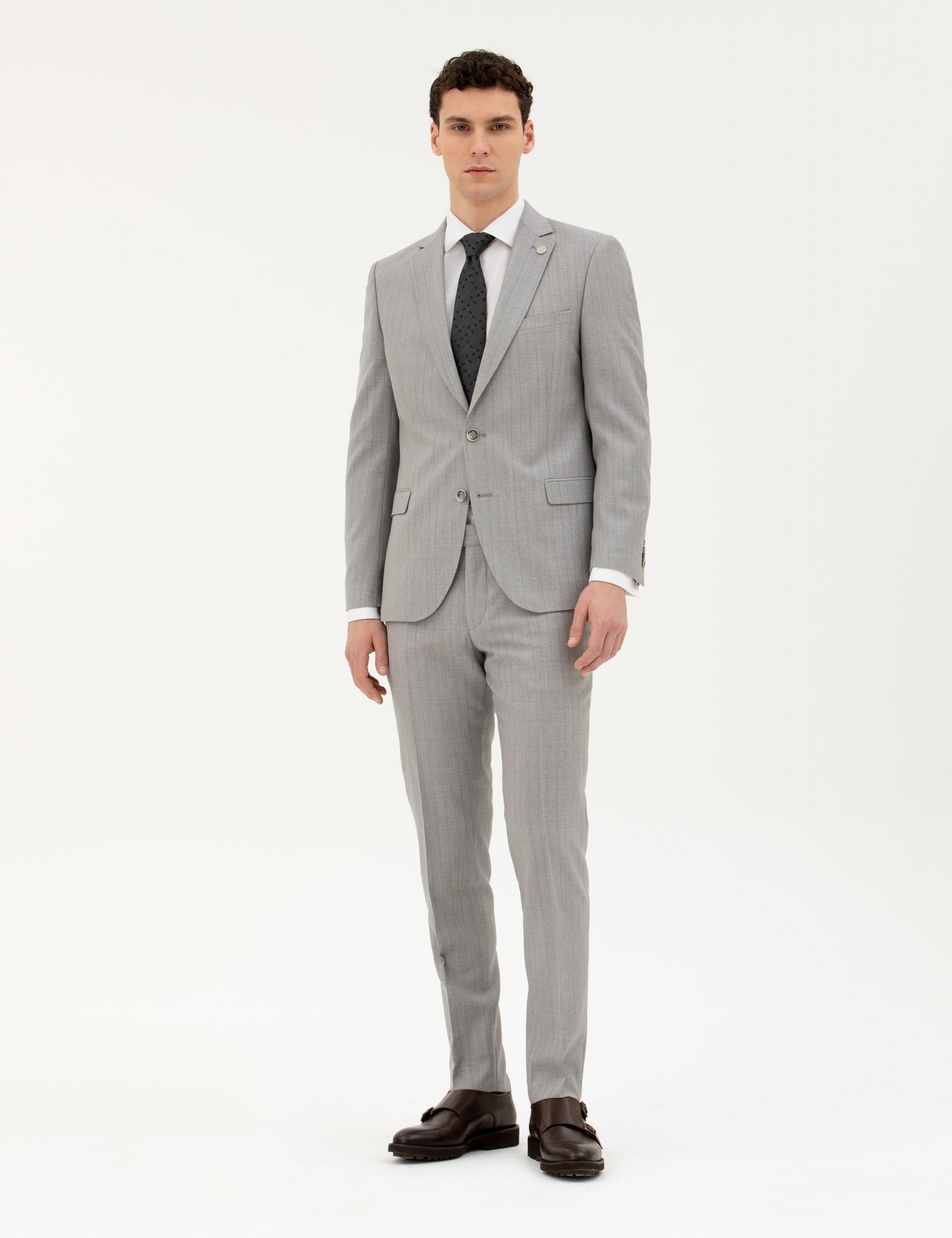 کت و شلوار مردانه خاکستری پیرکاردین - فروشگاه لباس شهرمون