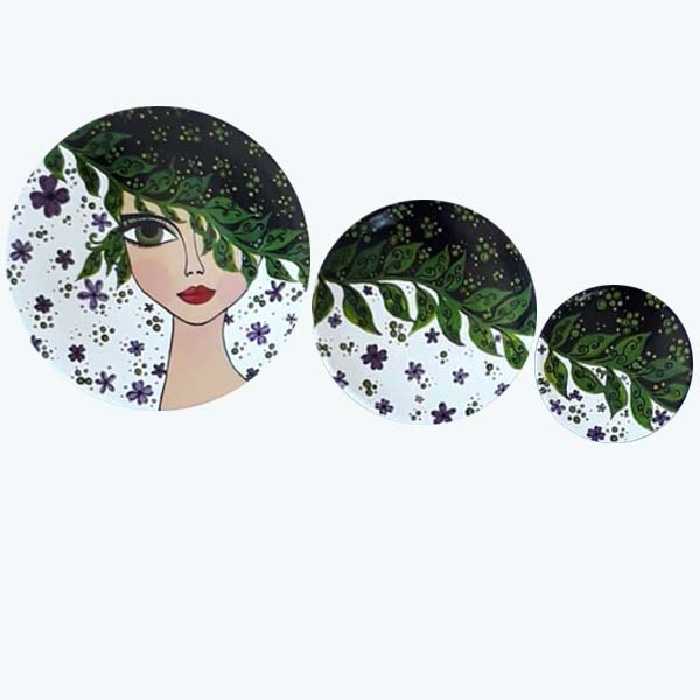 بشقاب دیوارکوب سفالی طرح دختر مجموعه 3عددی