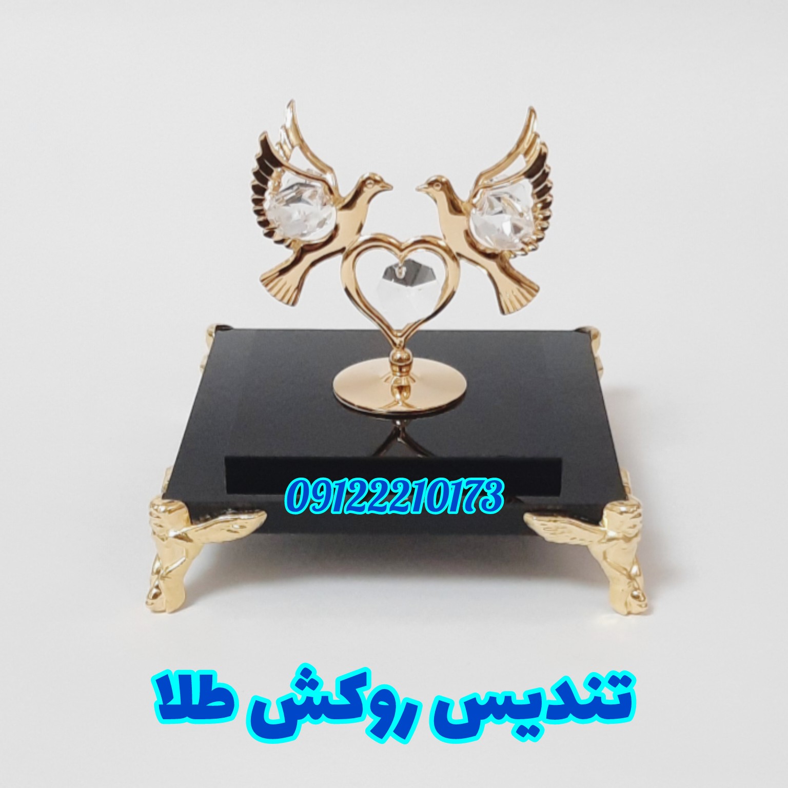تندیس رومیزی روکش طلا