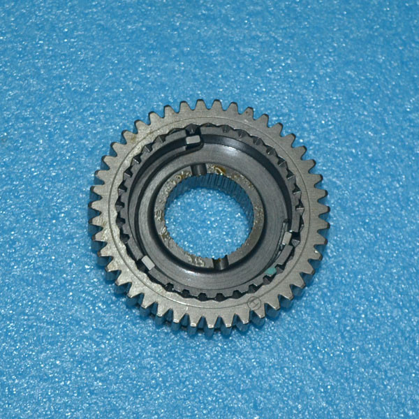 کشوئی کامل دنده 1 و 2 ام وی ام 110 سه سیلندر چین یدک مرکزی - خرید لوازم یدکی خودروهای چینی - لوازم یدکی خودروهای کره ای - لوازم یدکی خودروهای ژاپنی - کف قیمت بازار - ارسال سریع به سراسر ایران