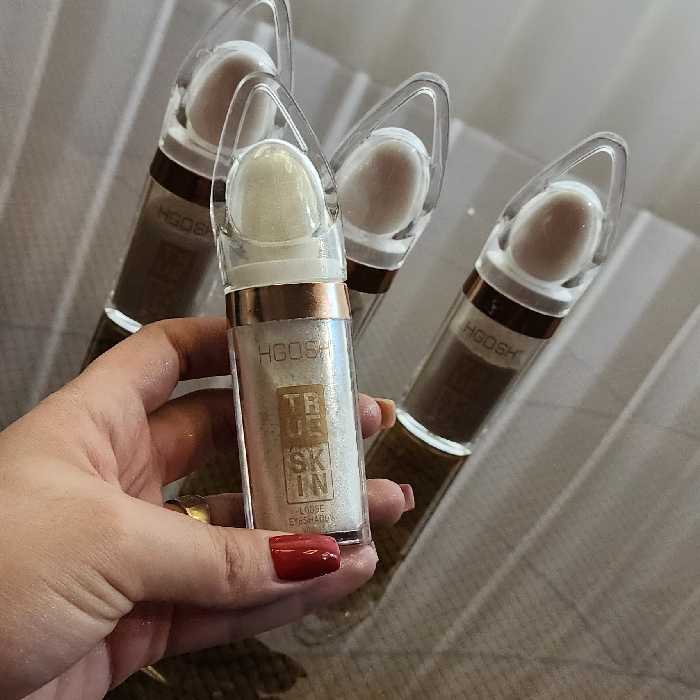 شاین پودری بدن برای گونه وگوشه چشم واستخوان ترقوه وشانه 