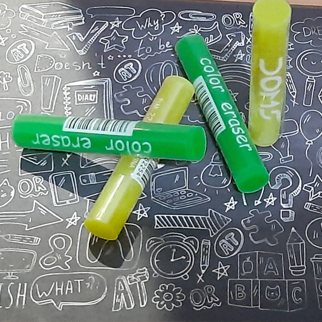 پاککن ژله ای رنگی

پاککن های ژله ای در رنگ های جذاب و کیفیت 