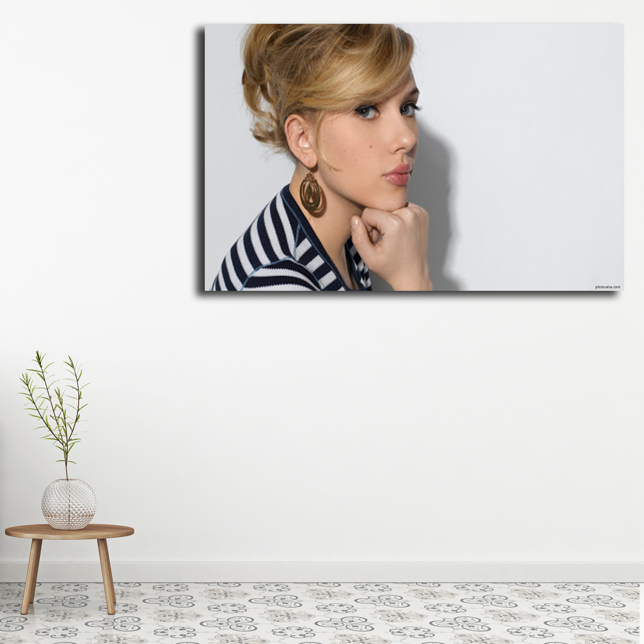 تابلو شاسی مدل اسکارلت جوهانسون کد 22