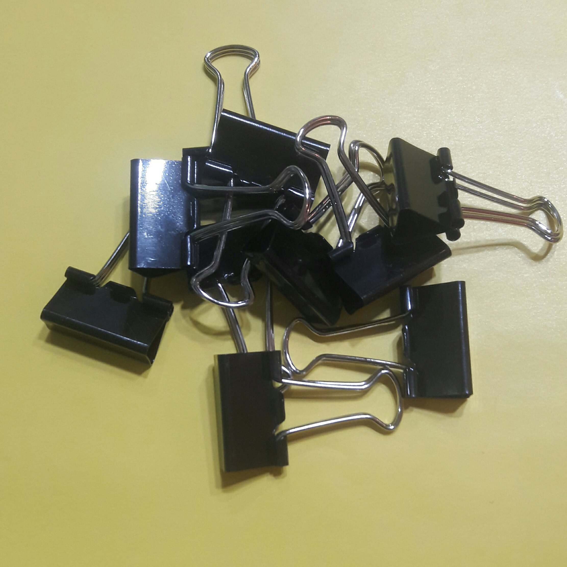 گیره مشکی 25میلی متر      خیام شمالی       نوشت افزار                 پاکزادی 