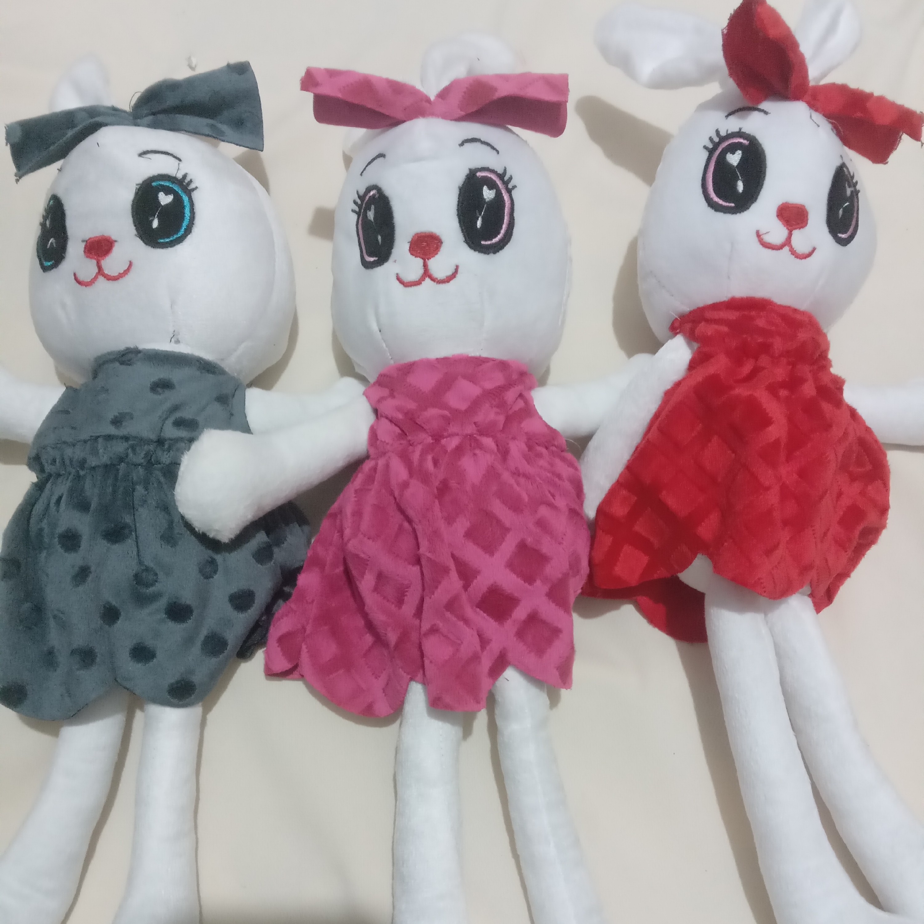 عروسک دخترانه